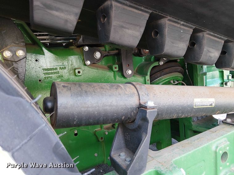 image for item YA1898 2024 John Deere 8RT 370 tractor