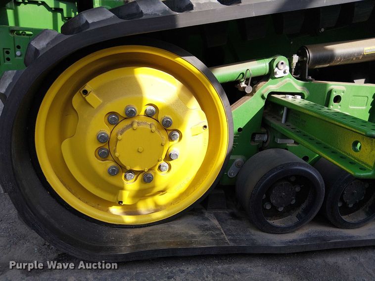 image for item YA1898 2024 John Deere 8RT 370 tractor