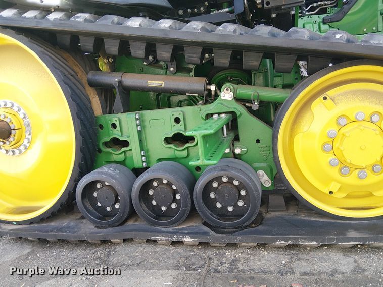 image for item YA1898 2024 John Deere 8RT 370 tractor