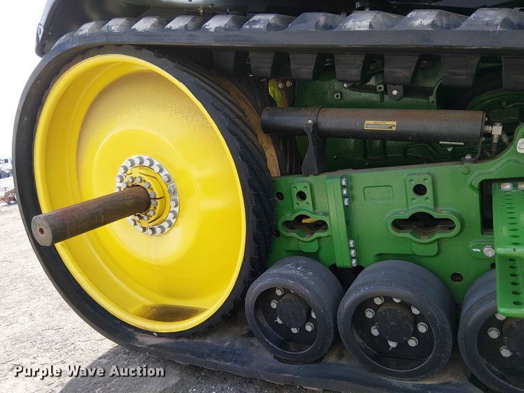 image for item YA1898 2024 John Deere 8RT 370 tractor