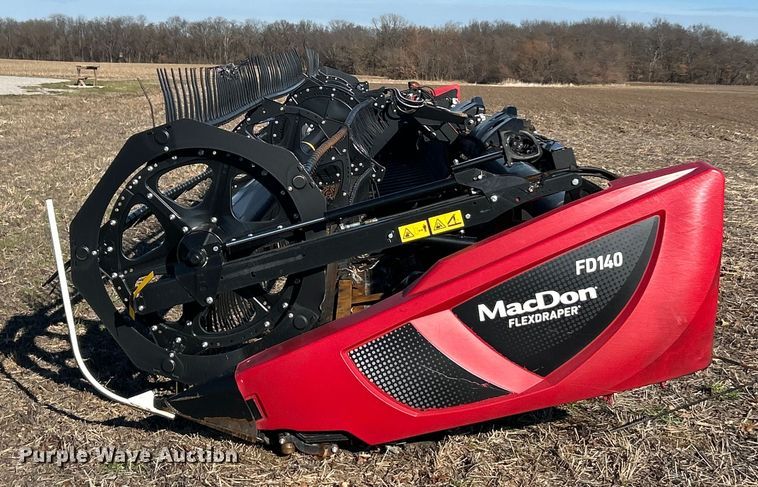 image for item YA1983 2021 MacDon FD140 flex draper head