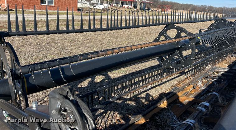 image for item YA1983 2021 MacDon FD140 flex draper head