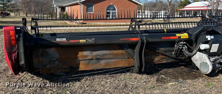 image for item YA1983 2021 MacDon FD140 flex draper head