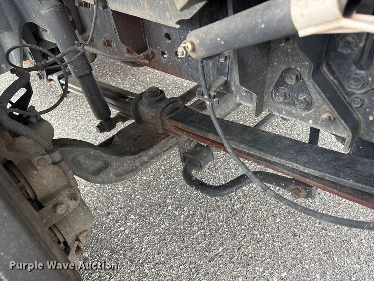 image for item DT2780 2019 Chevrolet Silverado 6500HD flatbed truck