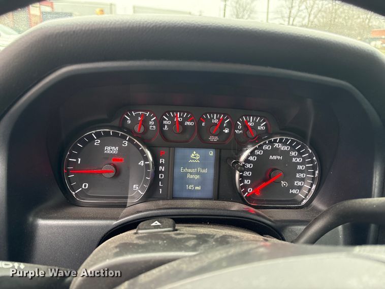 image for item DT2780 2019 Chevrolet Silverado 6500HD flatbed truck