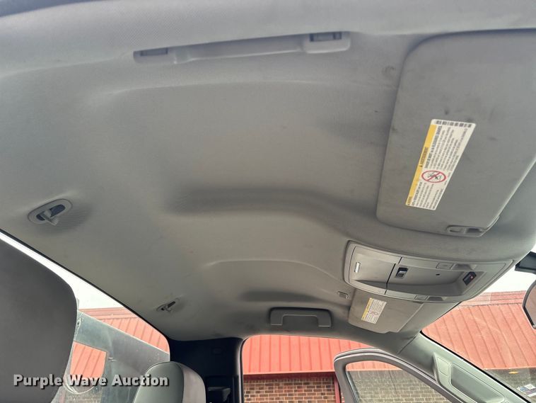 image for item DT2780 2019 Chevrolet Silverado 6500HD flatbed truck