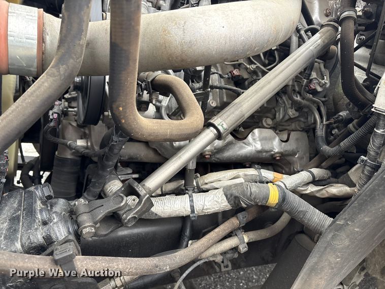 image for item DT2780 2019 Chevrolet Silverado 6500HD flatbed truck