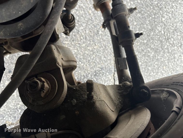 image for item DT2781 2013 Ford F550 flatbed truck