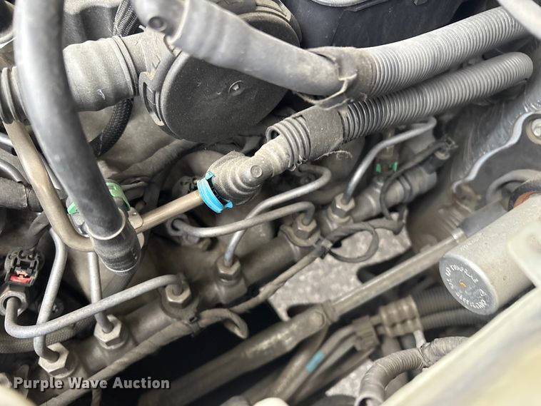 image for item DT2781 2013 Ford F550 flatbed truck