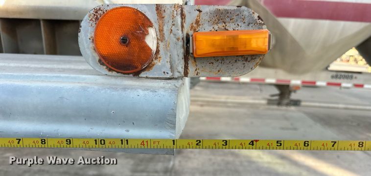 image for item DT6518 1991 Fruehauf HAB-F2-J pneumatic dry bulk trailer