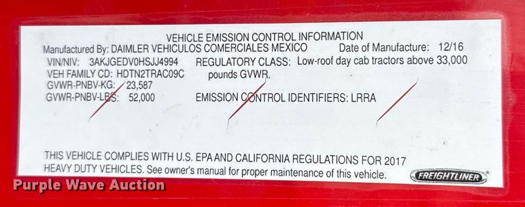 image for item DW5071 2017 Freightliner Cascadia semi truck