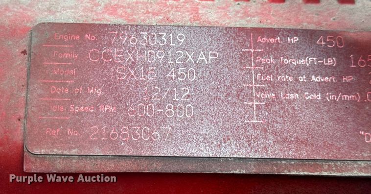 image for item DW6735 2013 Volvo VNL semi truck