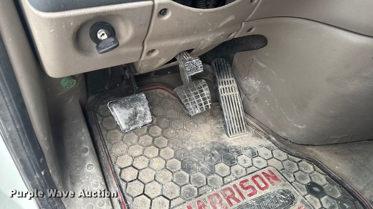 image for item EA2234 2018 Freightliner Cascadia semi truck