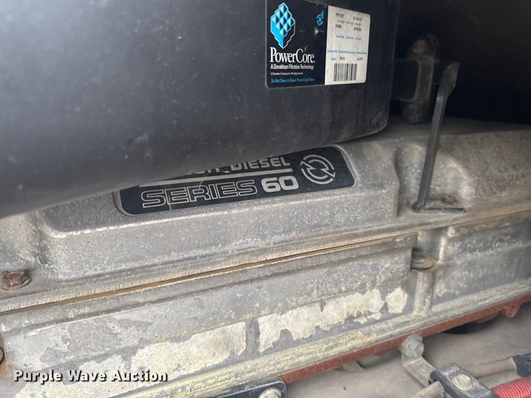 image for item EA2234 2018 Freightliner Cascadia semi truck