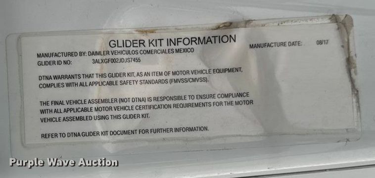 image for item EA2234 2018 Freightliner Cascadia semi truck