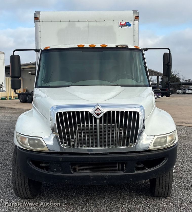 image for item EA7898 2008 International MA025 box truck