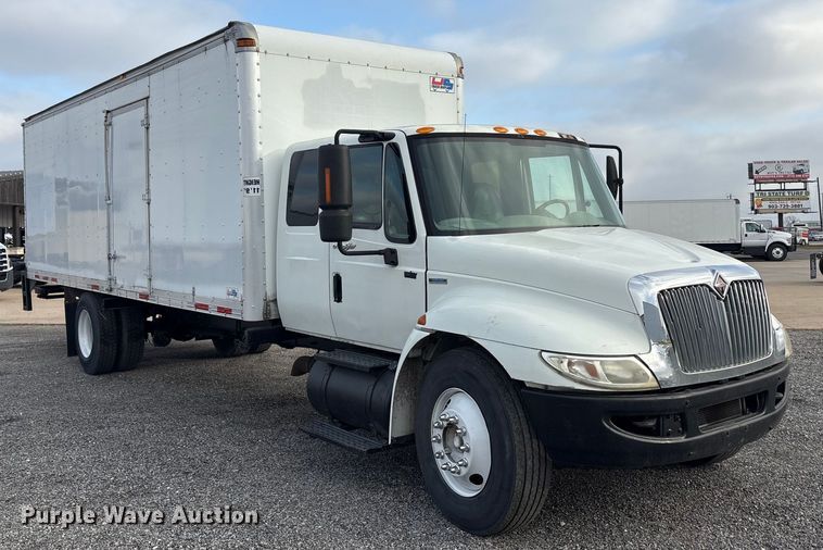 image for item EA7898 2008 International MA025 box truck