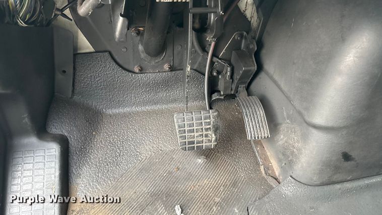 image for item EA7898 2008 International MA025 box truck