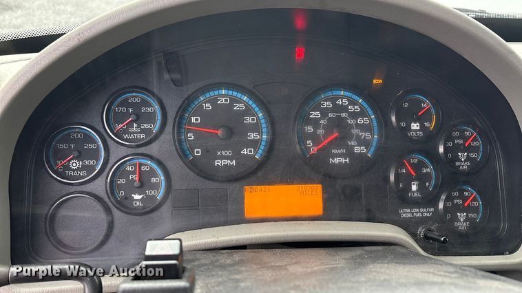 image for item EA7898 2008 International MA025 box truck