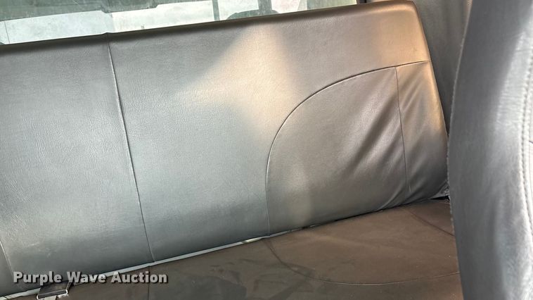 image for item EA7898 2008 International MA025 box truck