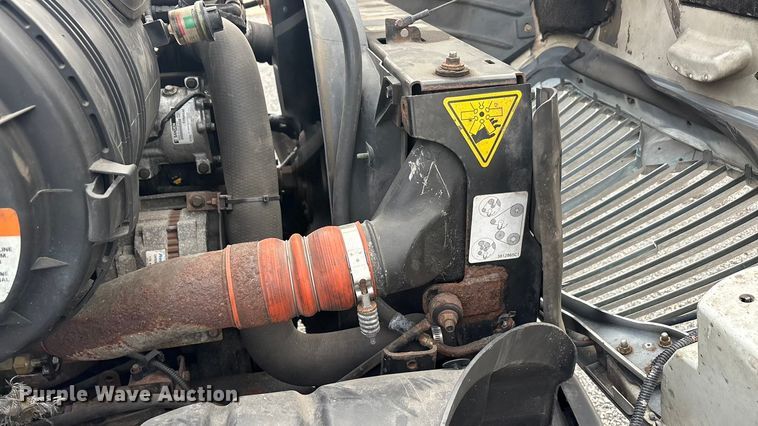 image for item EA7898 2008 International MA025 box truck