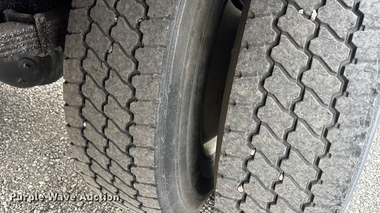 image for item EA7898 2008 International MA025 box truck