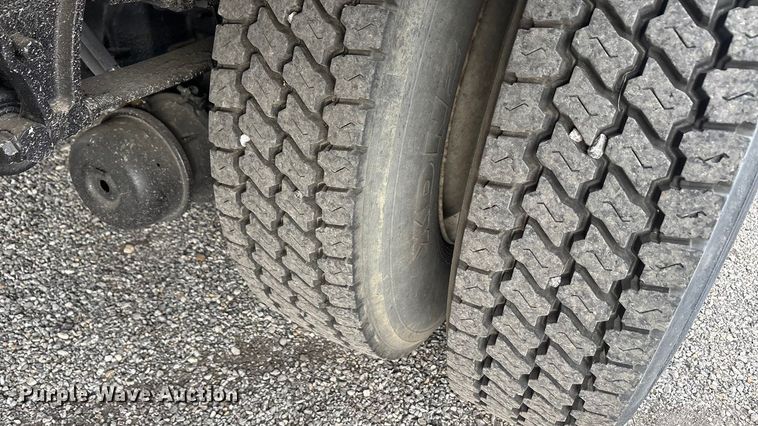 image for item EA7898 2008 International MA025 box truck