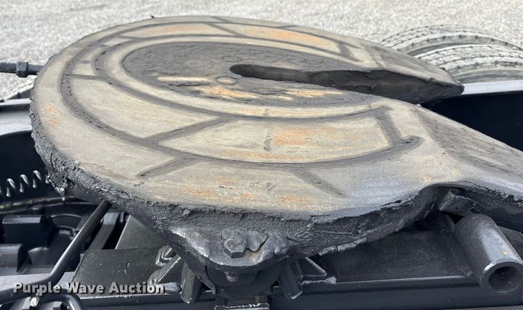 image for item EA7899 2006 Mack CHN semi truck