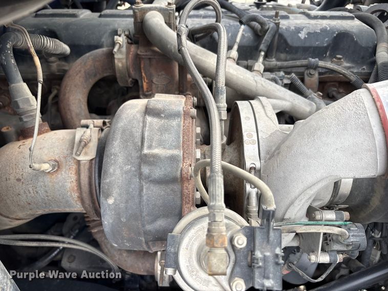 image for item EA7899 2006 Mack CHN semi truck