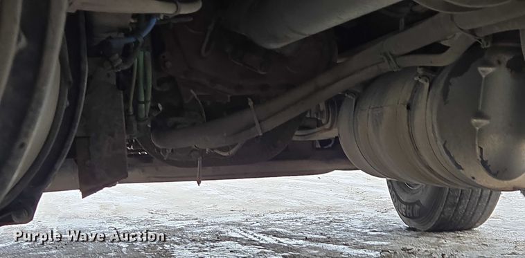 image for item EB1211 2016 Freightliner Cascadia 