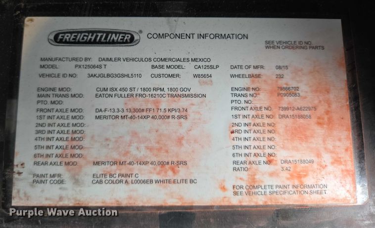 image for item EB1211 2016 Freightliner Cascadia 