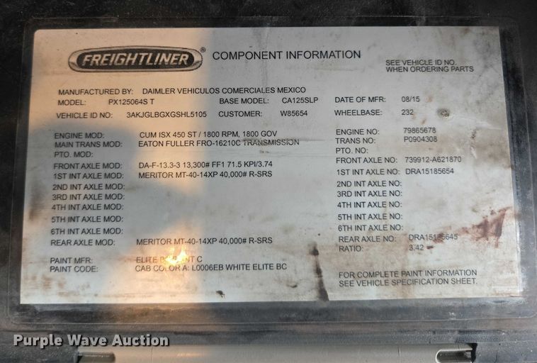 image for item EB1212 2016 Freightliner Cascadia semi truck