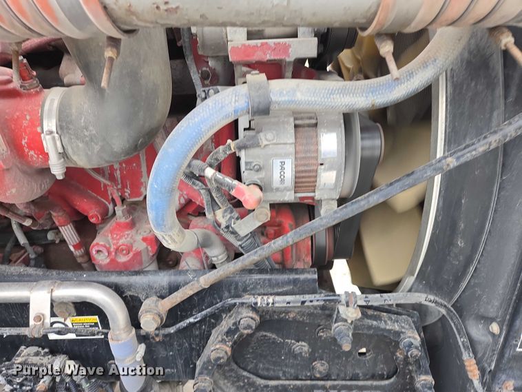 image for item EB1213 2012 Kenworth T800 truck cab and chassis