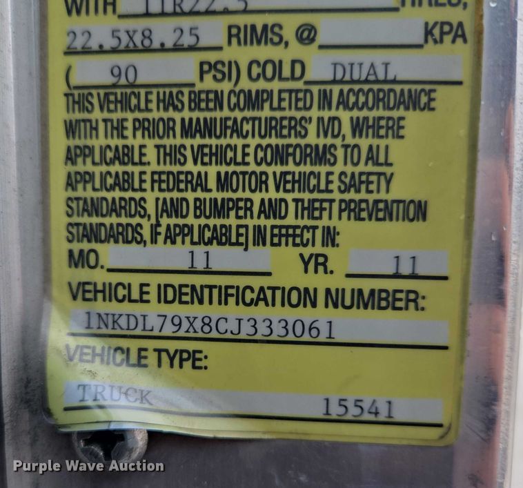 image for item EB1213 2012 Kenworth T800 truck cab and chassis