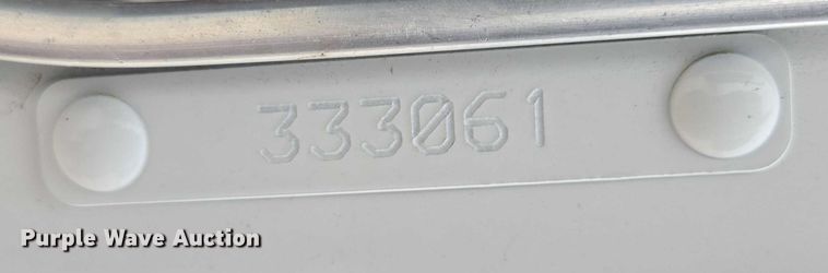 image for item EB1213 2012 Kenworth T800 truck cab and chassis