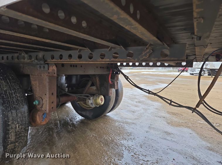 image for item EB1217 2017 Wabash Vans Dry Van Duraplate dry van trailer