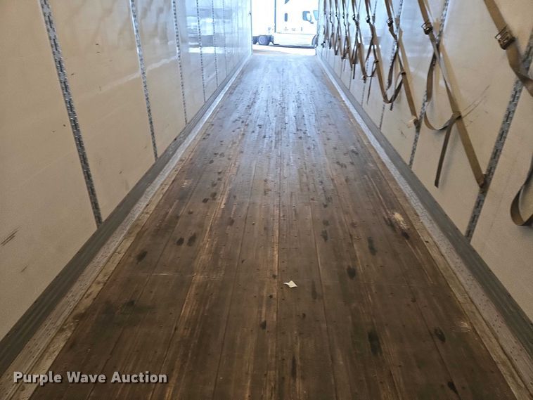 image for item EB1217 2017 Wabash Vans Dry Van Duraplate dry van trailer