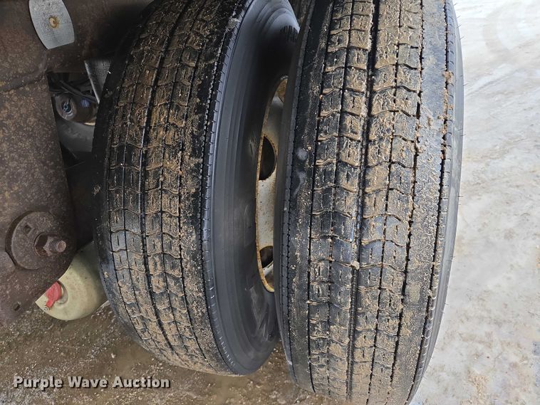 image for item EB1217 2017 Wabash Vans Dry Van Duraplate dry van trailer