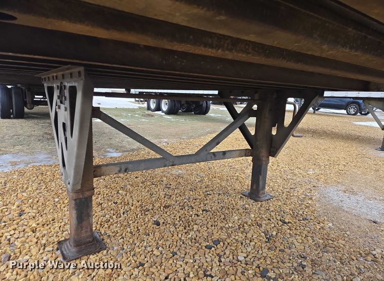 image for item EB1218 2017 Wabash Vans Dry Van Duraplate dry van trailer