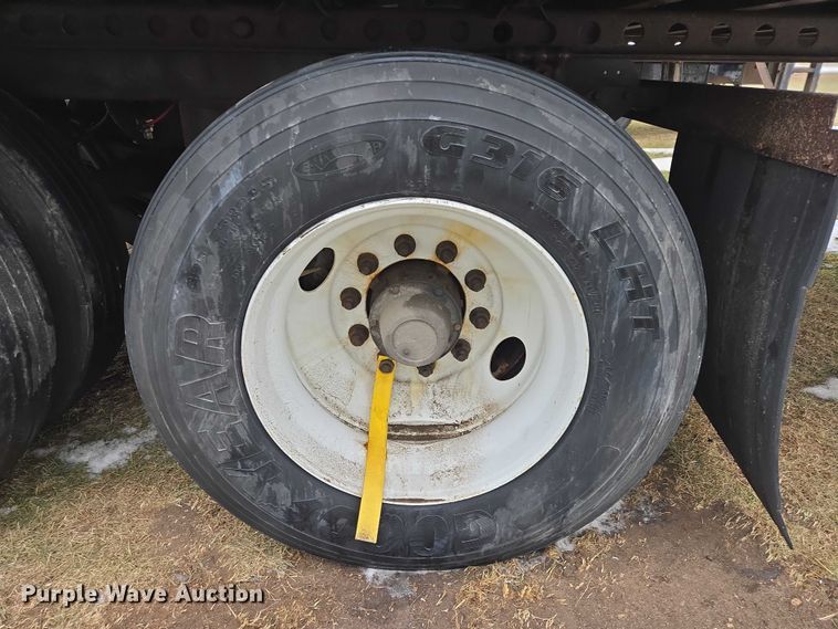 image for item EB1218 2017 Wabash Vans Dry Van Duraplate dry van trailer