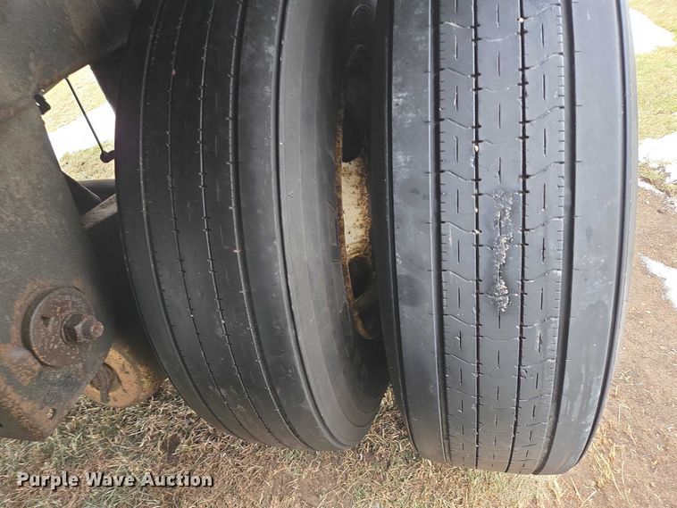 image for item EB1218 2017 Wabash Vans Dry Van Duraplate dry van trailer