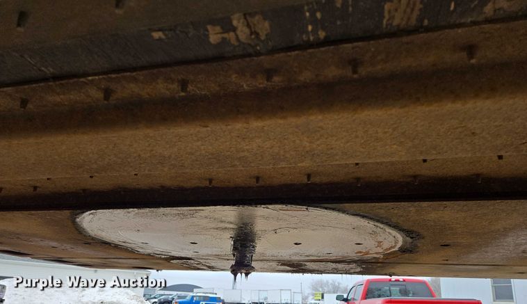 image for item EB1219 2013 Vanguard National Trailer Corporation VIP 4000 dry van trailer