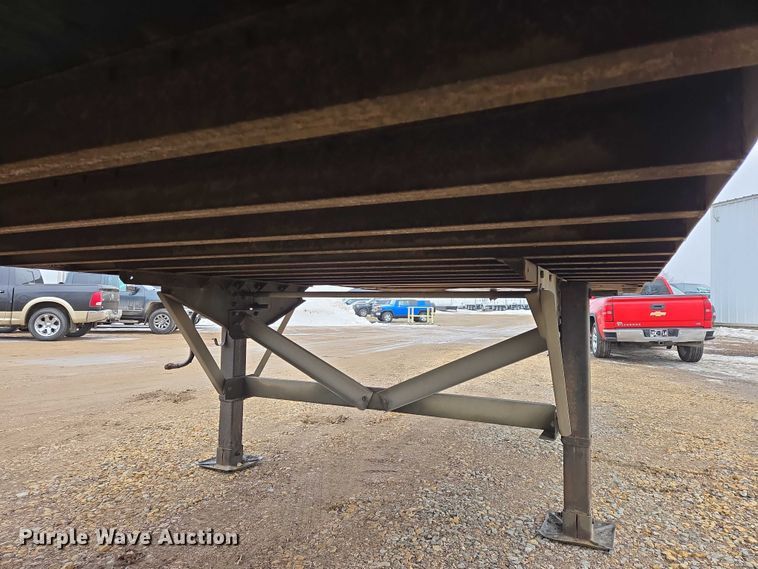 image for item EB1219 2013 Vanguard National Trailer Corporation VIP 4000 dry van trailer