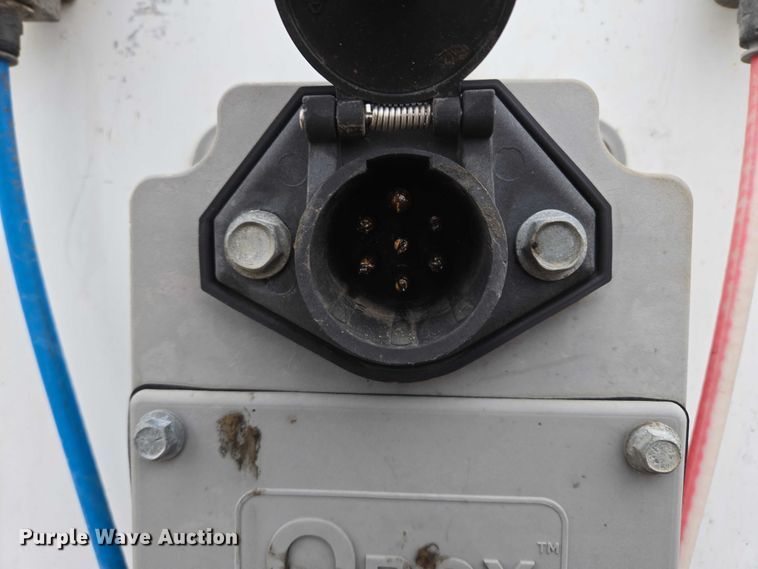 image for item EB1219 2013 Vanguard National Trailer Corporation VIP 4000 dry van trailer