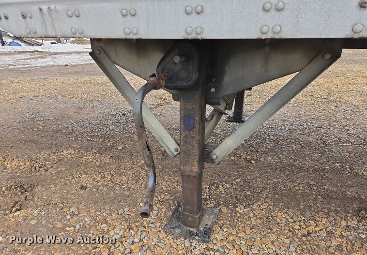 image for item EB1219 2013 Vanguard National Trailer Corporation VIP 4000 dry van trailer