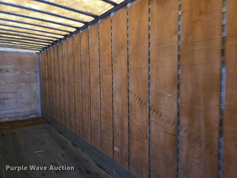 image for item EB1219 2013 Vanguard National Trailer Corporation VIP 4000 dry van trailer