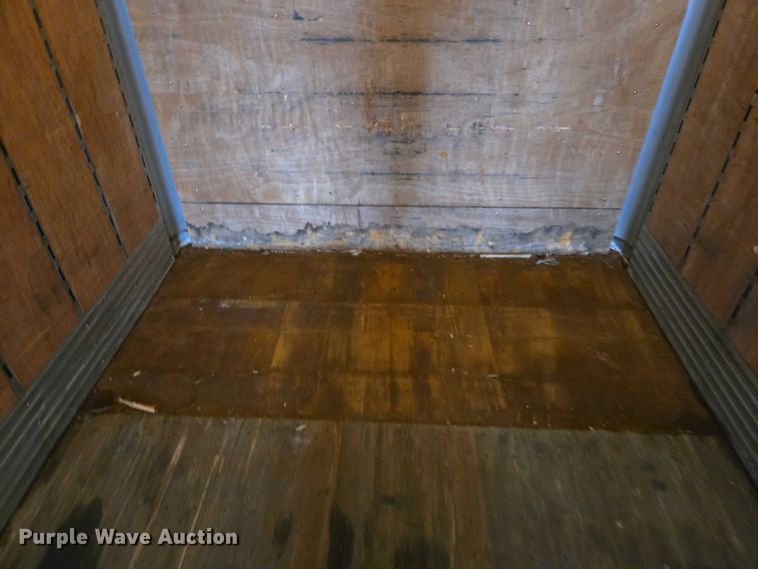 image for item EB1219 2013 Vanguard National Trailer Corporation VIP 4000 dry van trailer