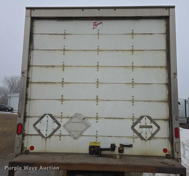 image for item EB1221 2016 Kenworth T800 box truck