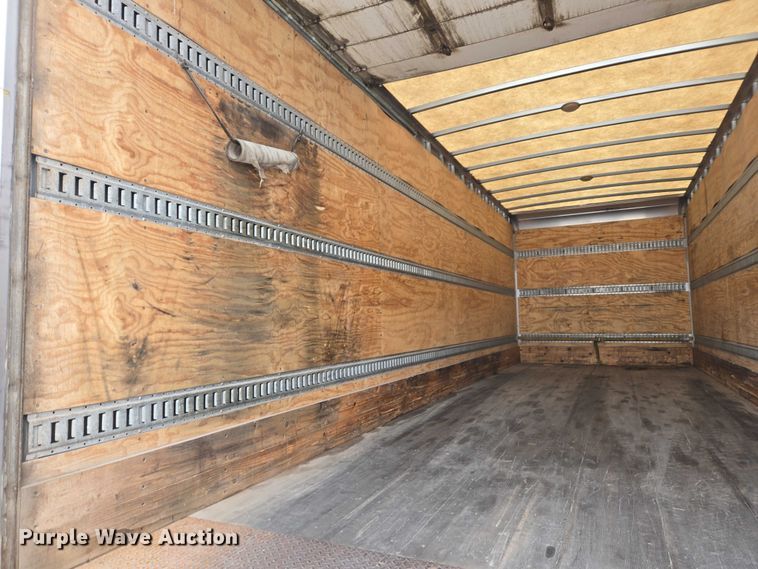 image for item EB1221 2016 Kenworth T800 box truck