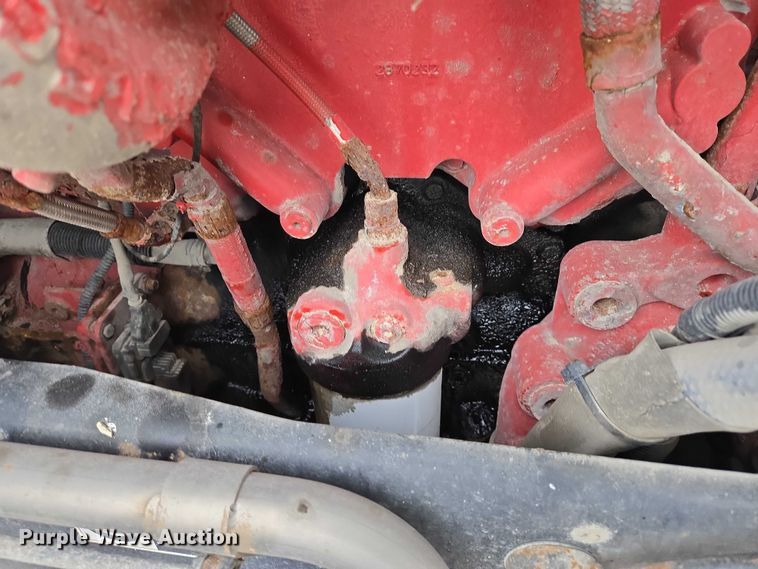 image for item EB1221 2016 Kenworth T800 box truck